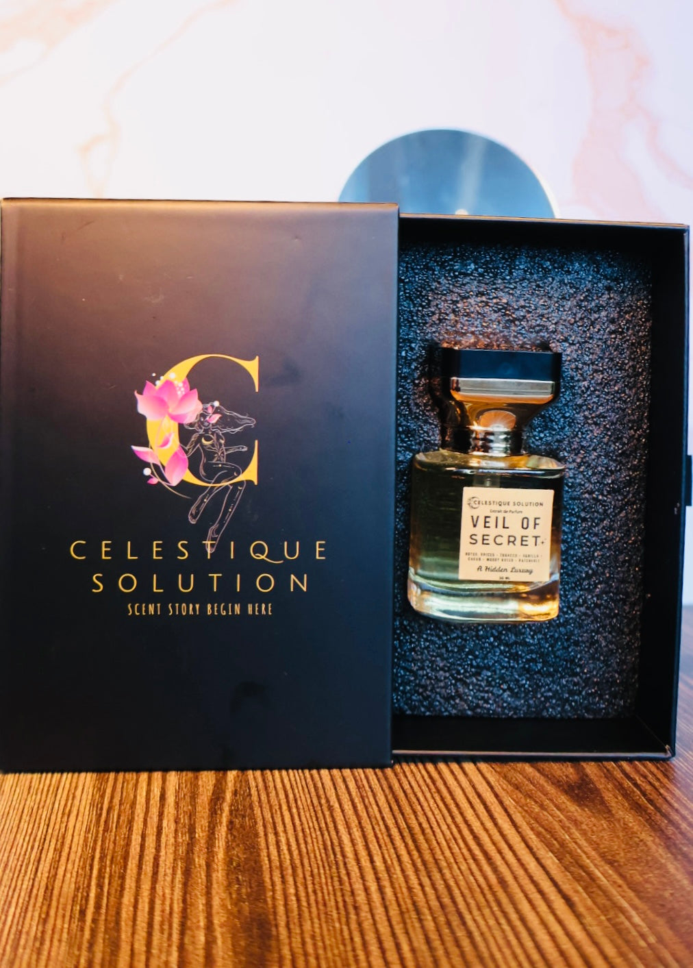 Veil of Secret Parfum – The Whisper of Shadows 30ml